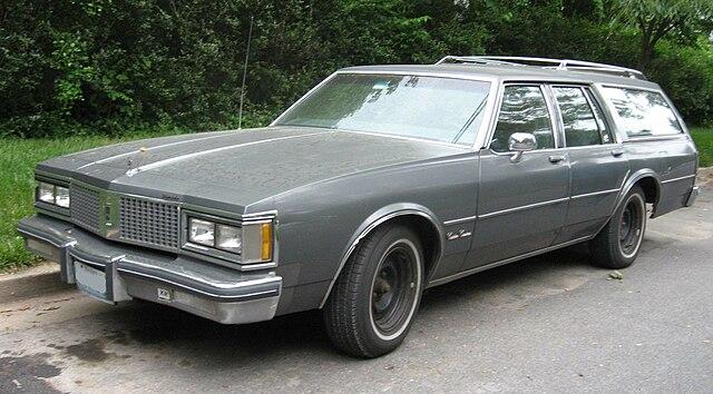 1990 Oldsmobile Custom Cruiser