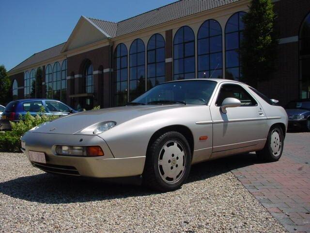 1990 Porsche Porsche 928