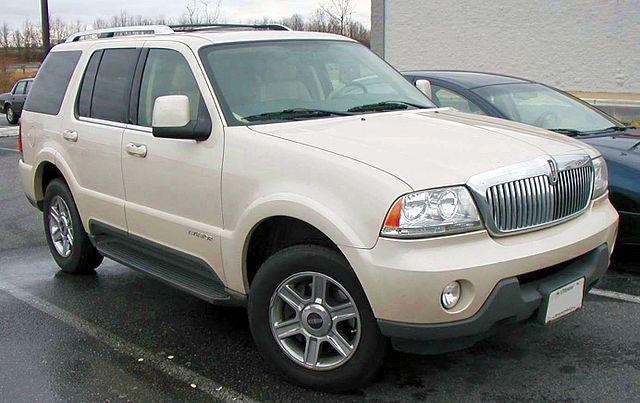 2004 Lincoln Aviator