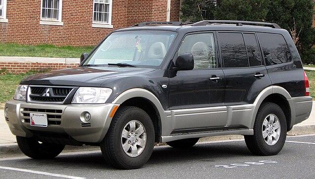 2005 Mitsubishi Montero