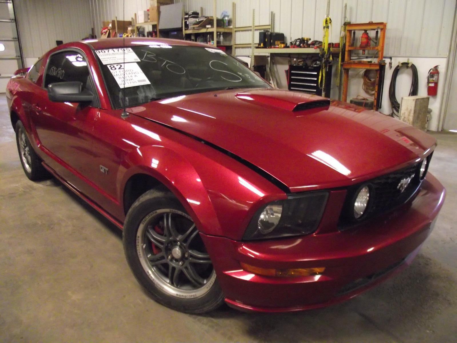 2007 Ford MUSTANG