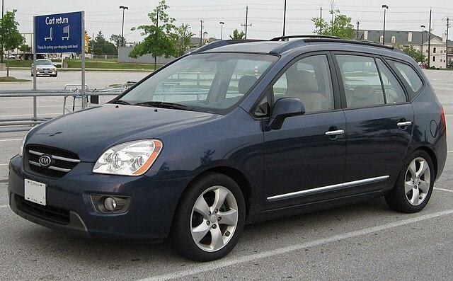 2010 Kia Rondo