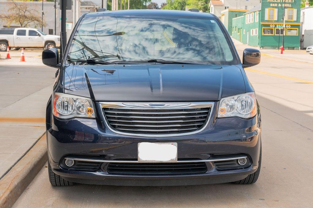 2011 Chrysler Town & Country