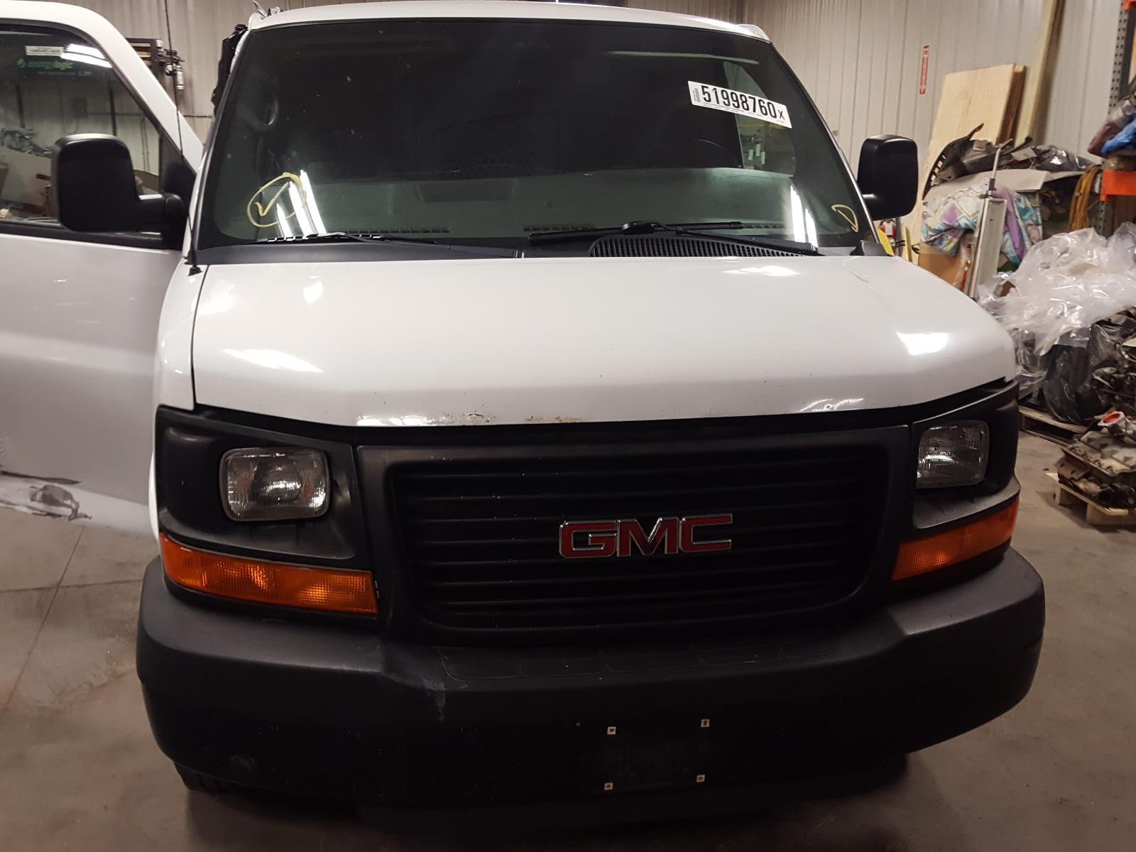 2011 GMC Savana 2500 Van