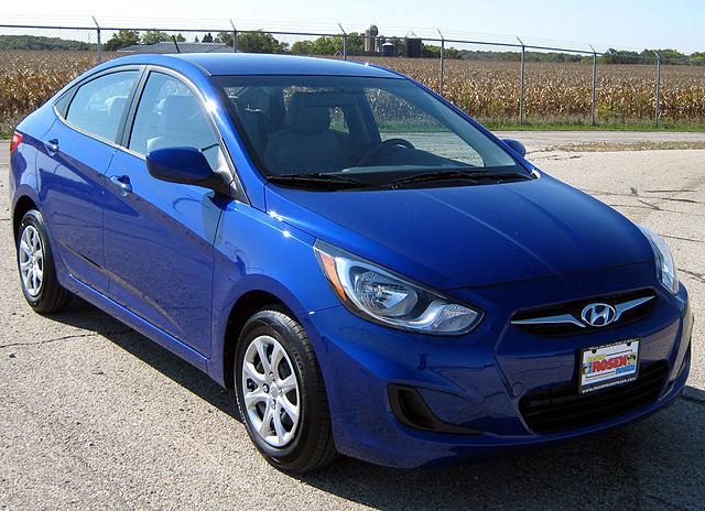 2012 Hyundai ACCENT