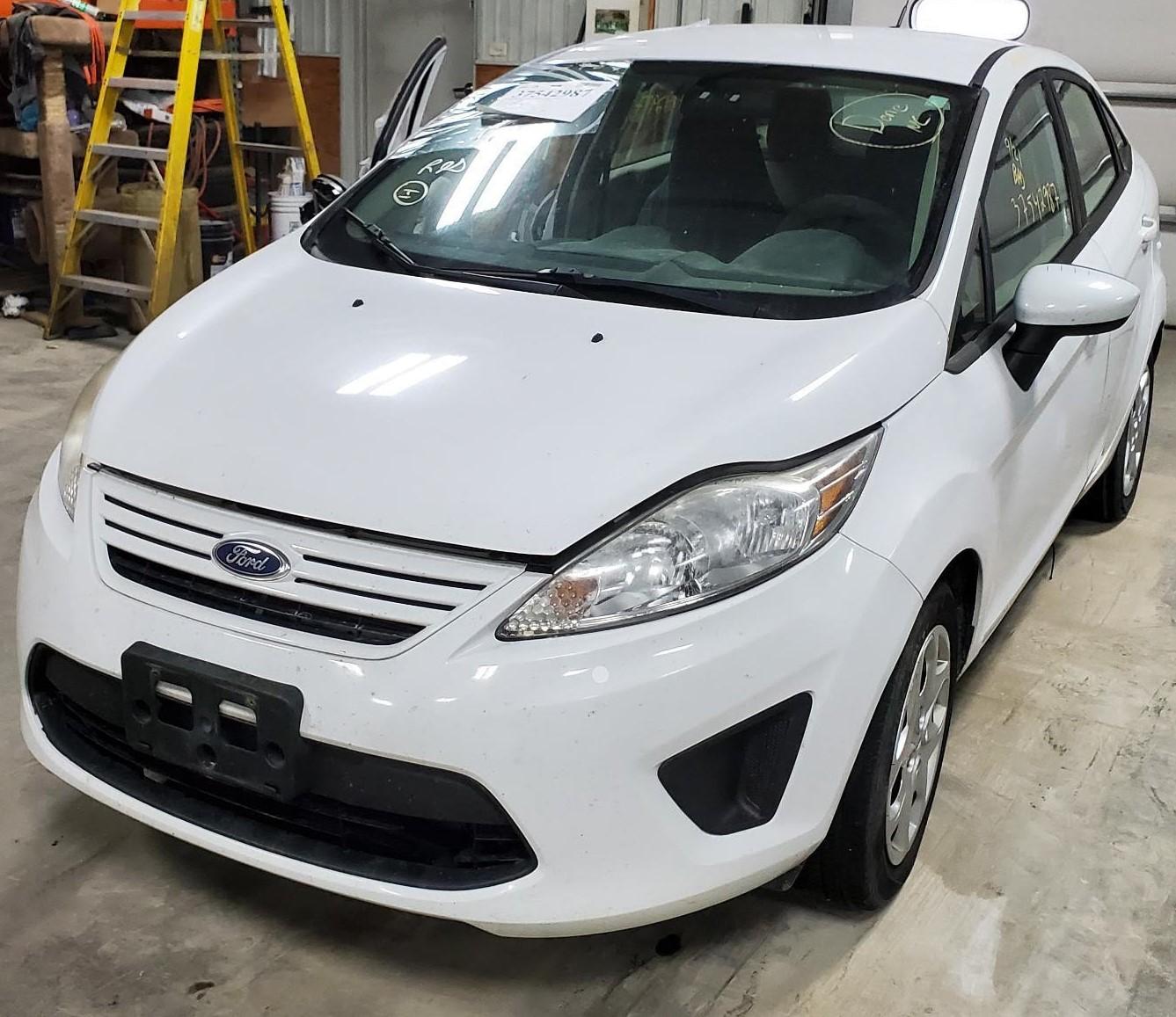 2013 Ford FIESTA