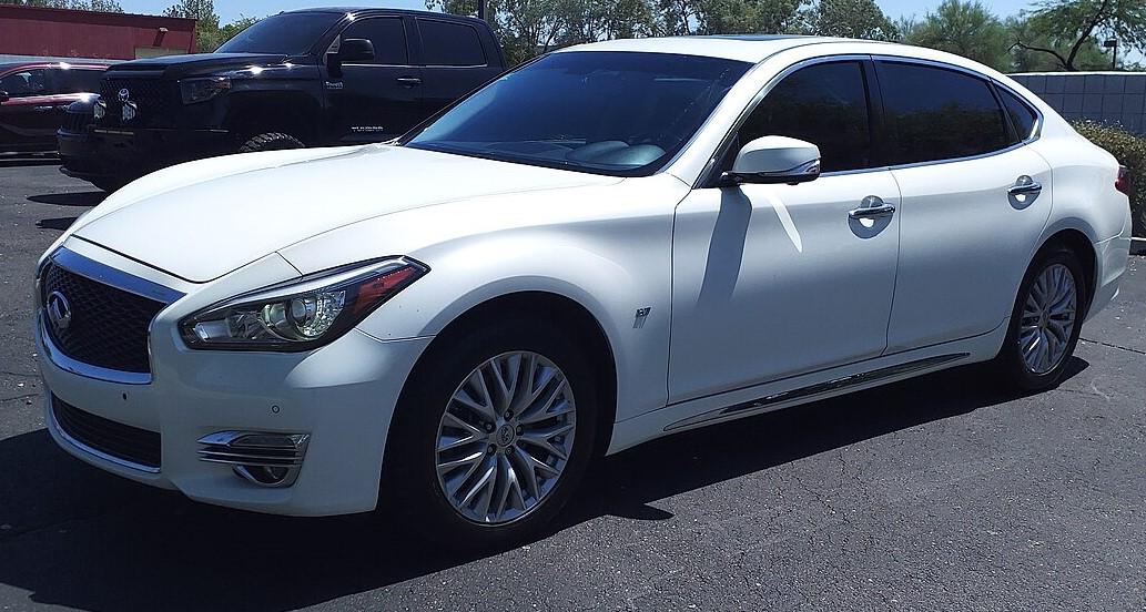 2015 Infiniti Infiniti Q70