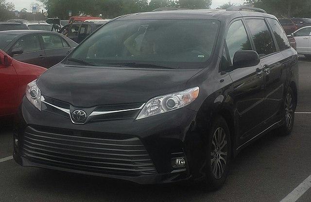 2018 Toyota SIENNA