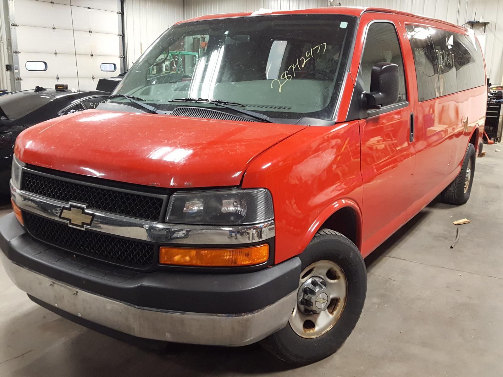 2020 Chevrolet Express 3500 Van