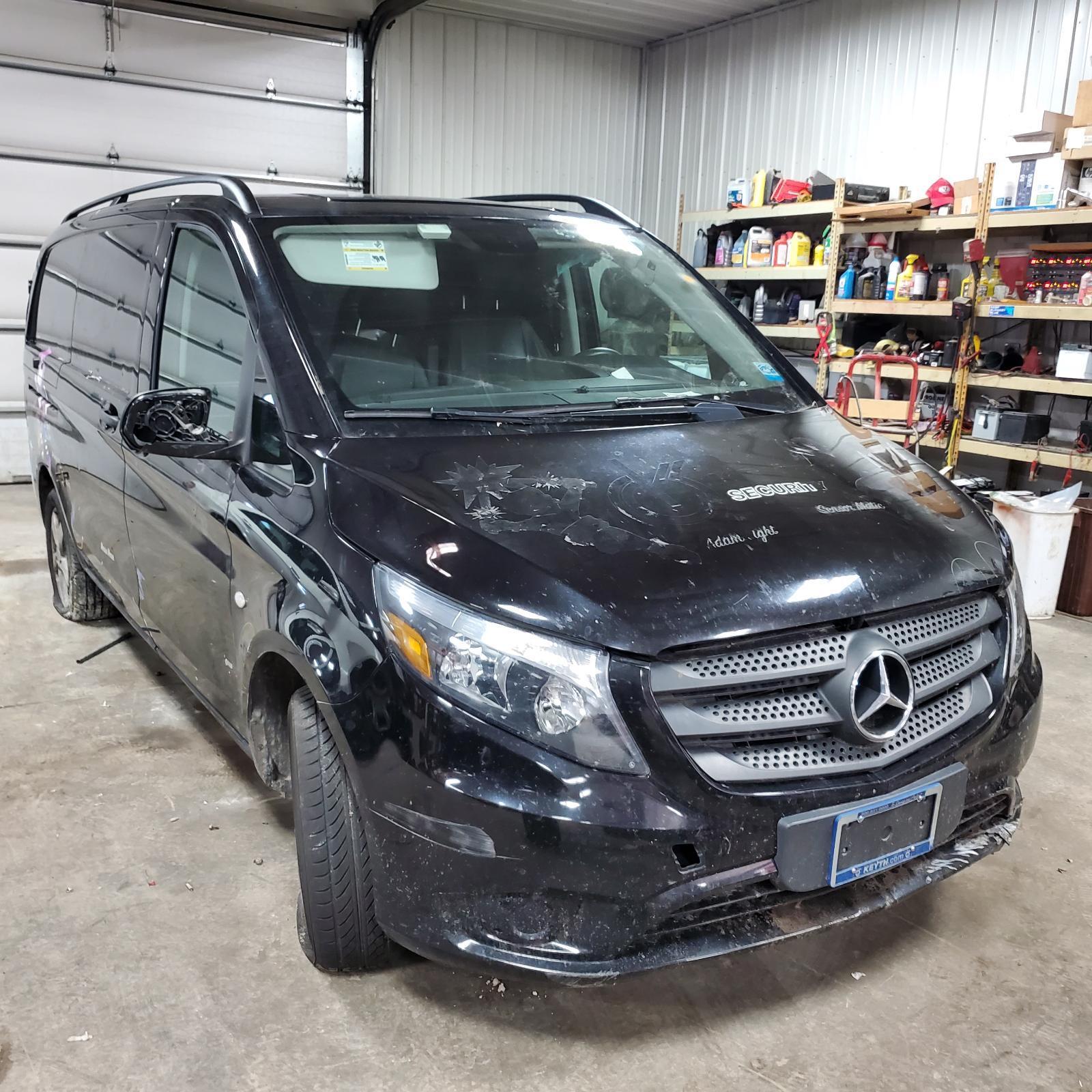 2020 Mercedes-Benz METRIS
