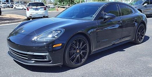 2020 Porsche Porsche Panamera