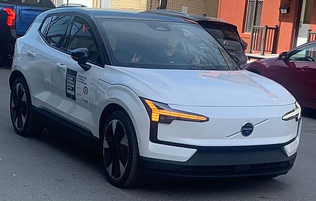 2025 Volvo Ex30